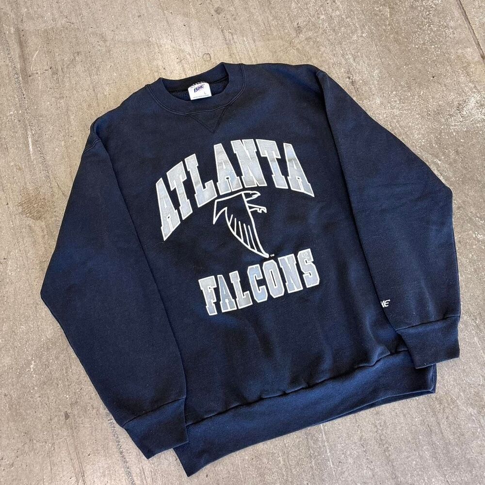 Vintage early 1990s Atlanta Falcons black crewneck sweatshirt, size large